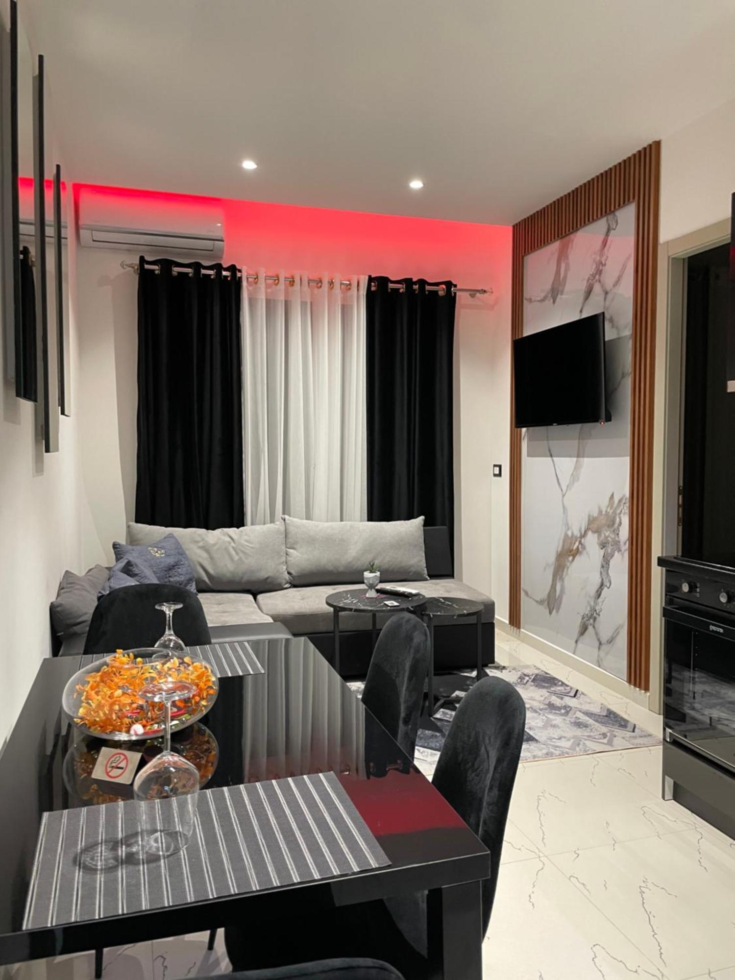 Sueno Apartments & Suites Tirana Exterior photo
