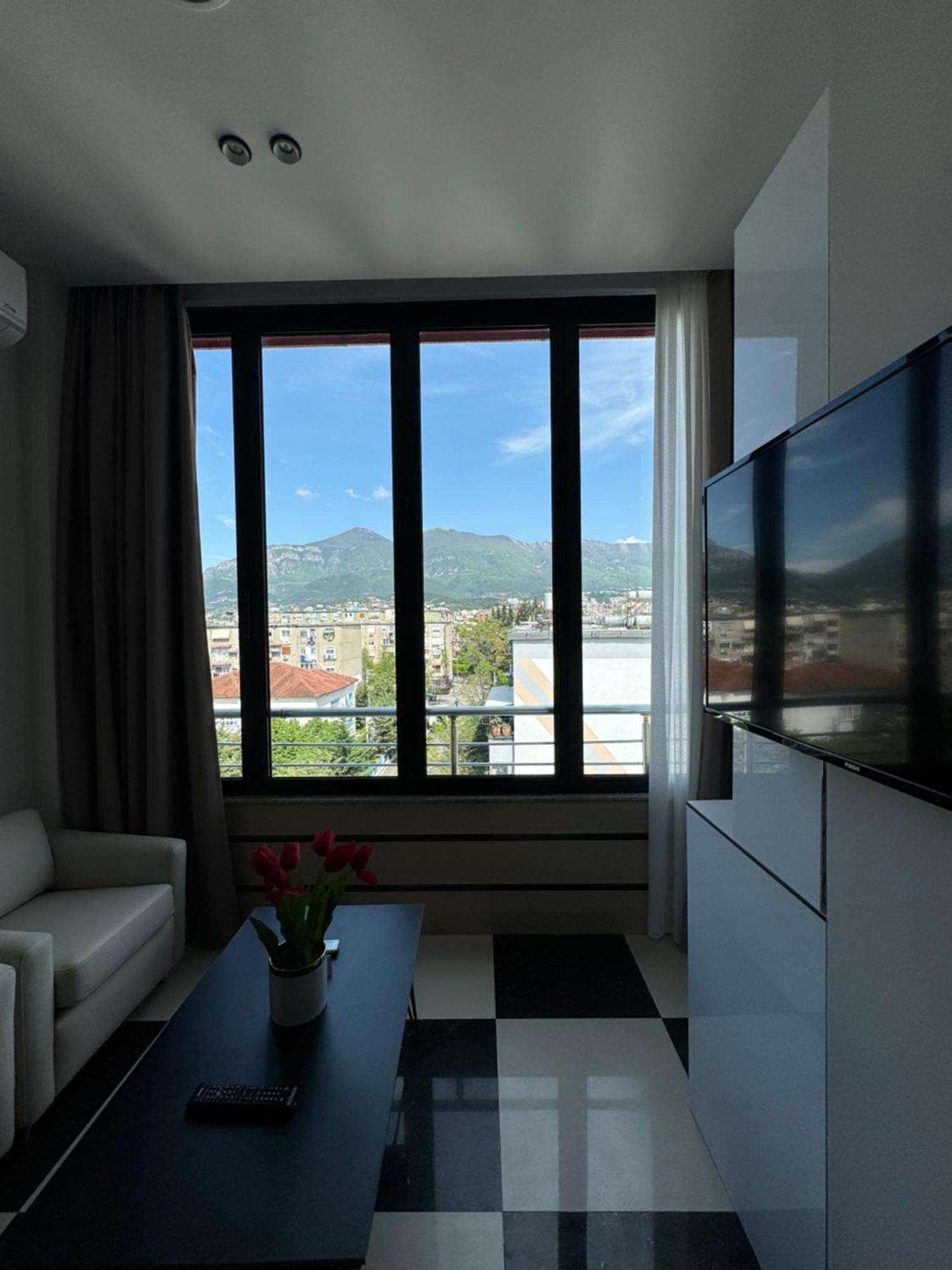 Sueno Apartments & Suites Tirana Room photo