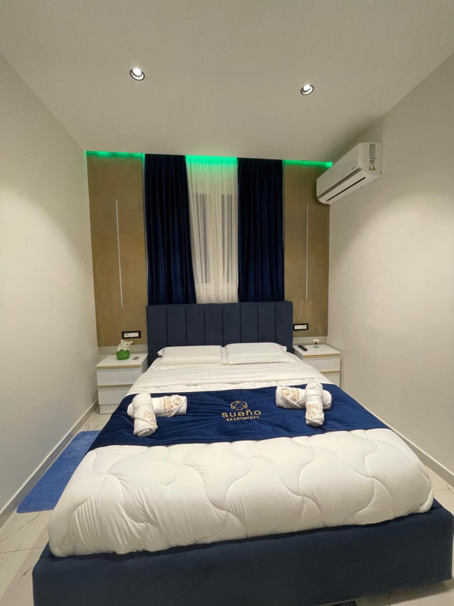 Sueno Apartments & Suites Tirana Room photo